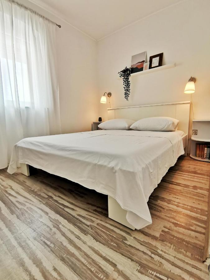 Apartment Roman Бетина Экстерьер фото